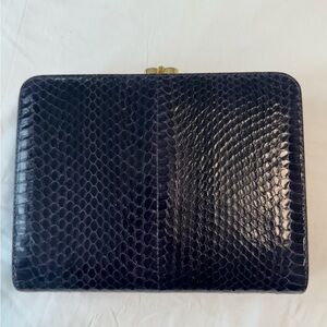 Vintage beautiful GUCCI Purple Exotic Python Snake Leather Shoulder Bag Clutch